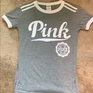Gray PINK (Victoria’s Secret) t-shirt.